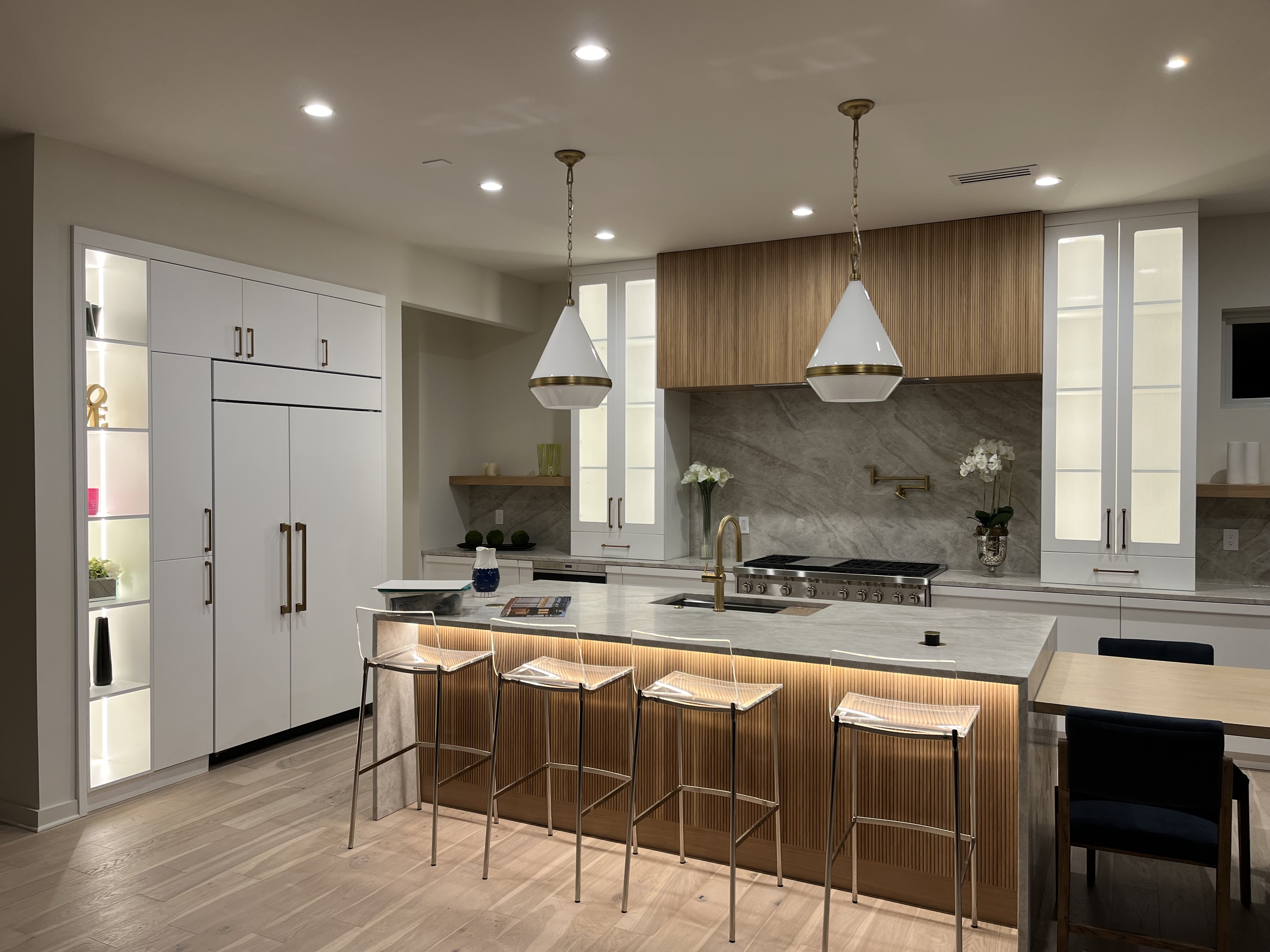 Kitchen Cabinet Installation